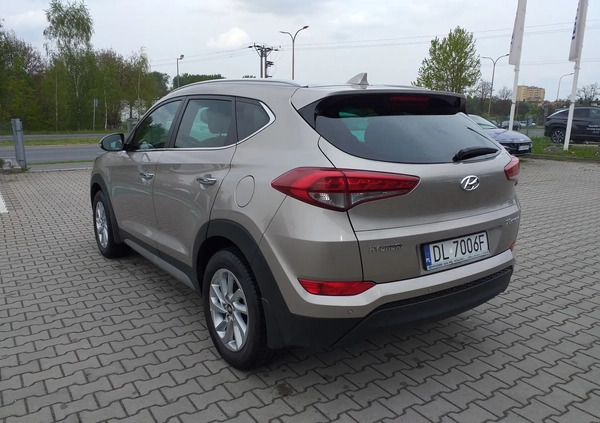 Hyundai Tucson cena 76900 przebieg: 151300, rok produkcji 2018 z Łęczyca małe 137